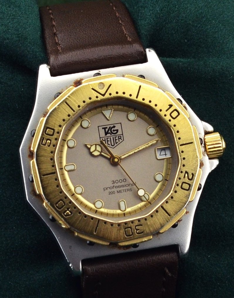 TAG Heuer Professional 200 meters 3000 Series No Reserve Price 934.213 Men 1970 1979 auction online Catawiki