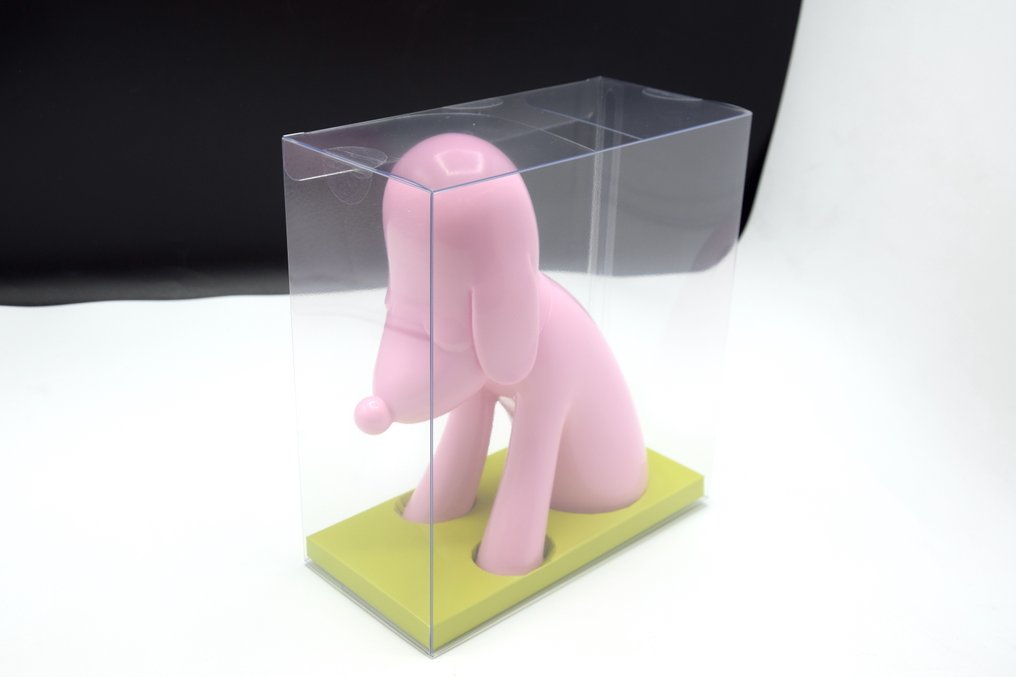 Yoshitomo Nara (1959) - Aomori Dog Piggy Bank Pink #1.0