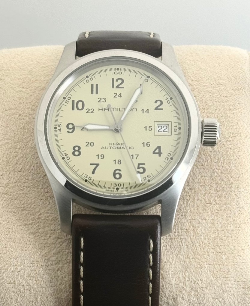 Hamilton khaki h704450 top