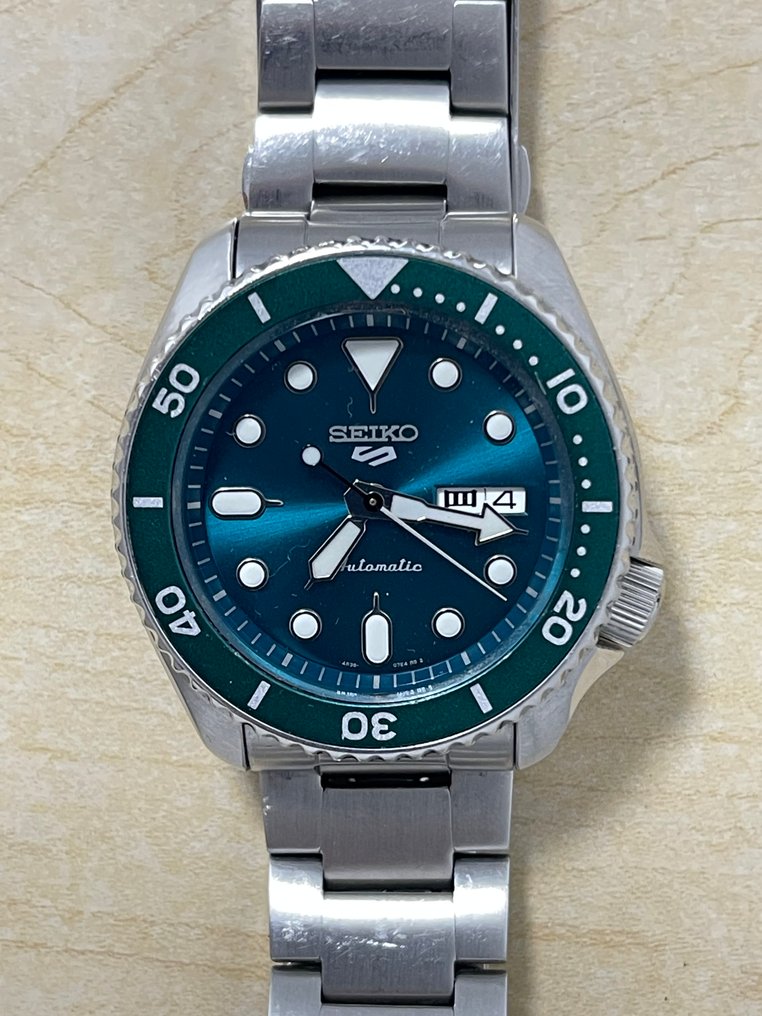 Seiko 5 Sports No Reserve Price SRPD61K1 Men 2011 present auction online Catawiki