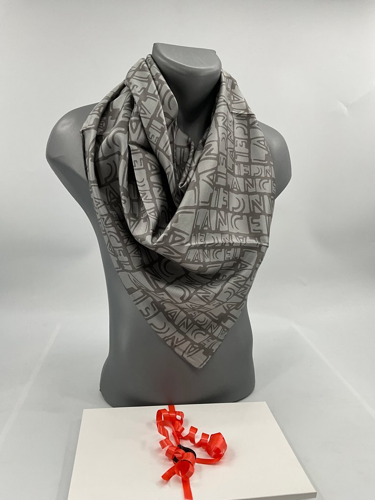 Lancel - PARIS COLLECTION LIMITÉE - Κασκόλ #2.1