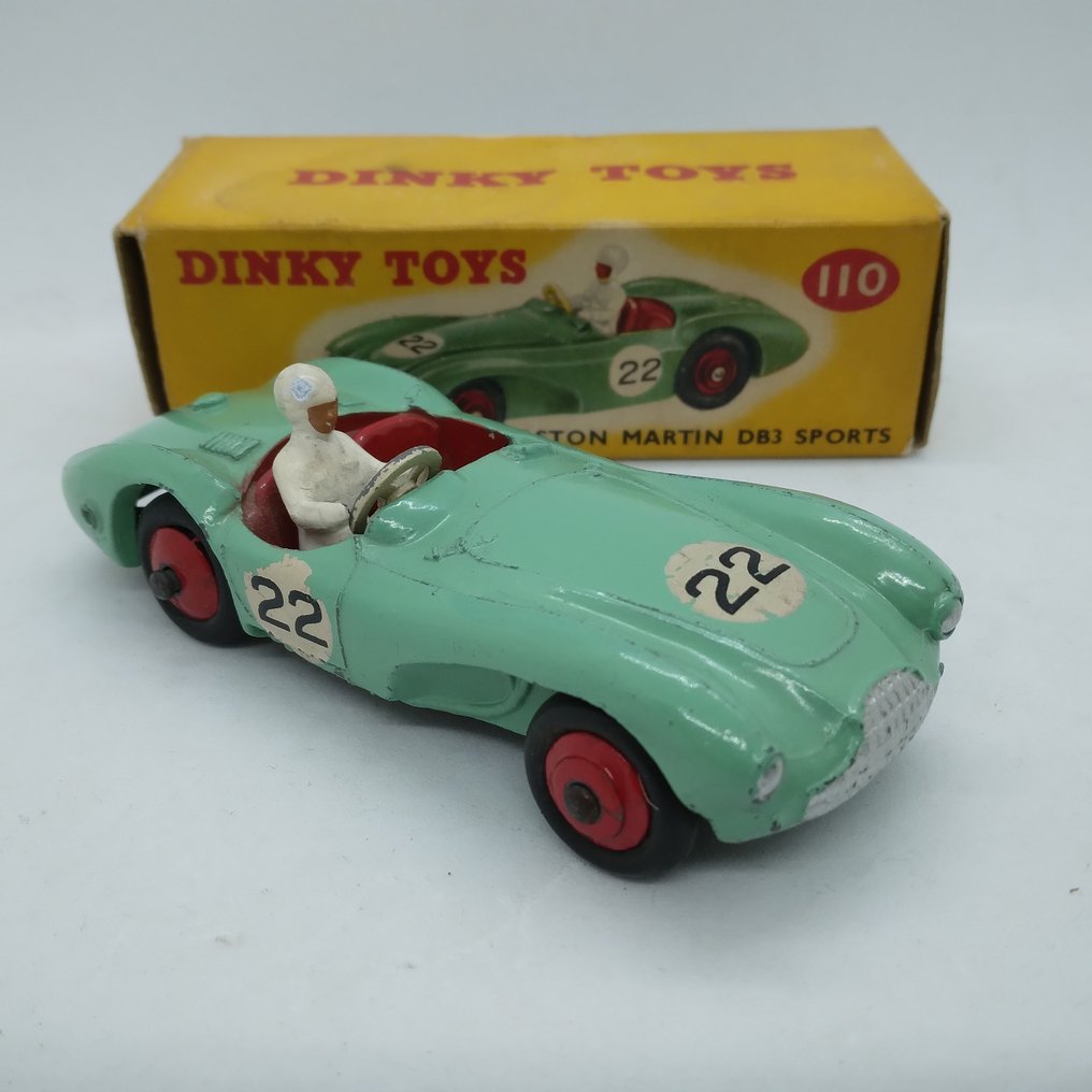 Dinky Toys 1:43 - Modellauto - Dinky Toys 110 Aston Martin DB3 Sports - Verpackt #4.3