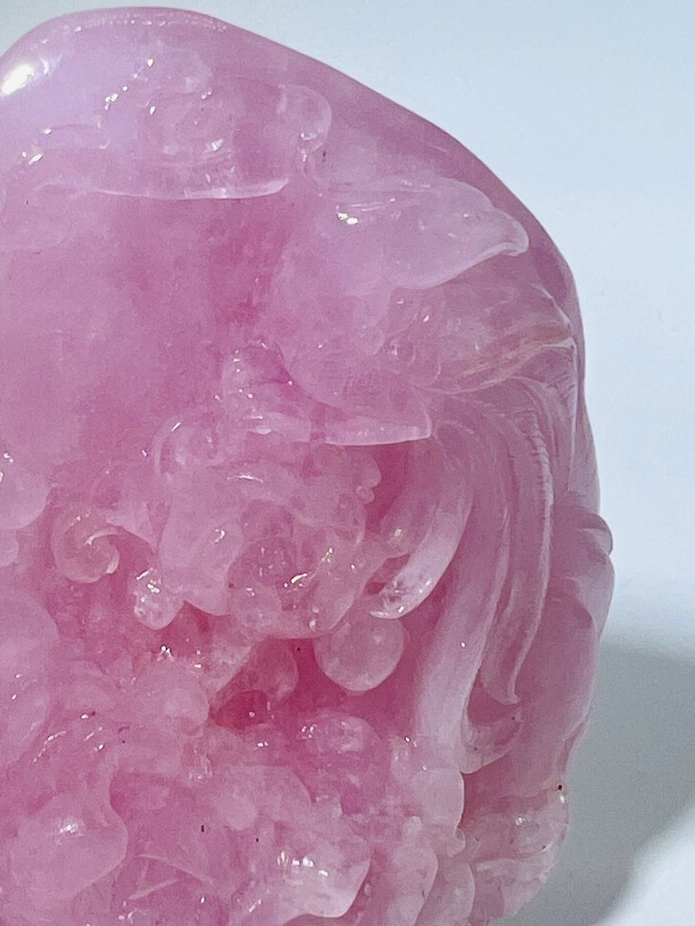 Exceptional Pink Morganite Carving – Majestic Peacock with Peonies - Height: 135 mm - Width: 120 mm- 500 g - (1) #3.2