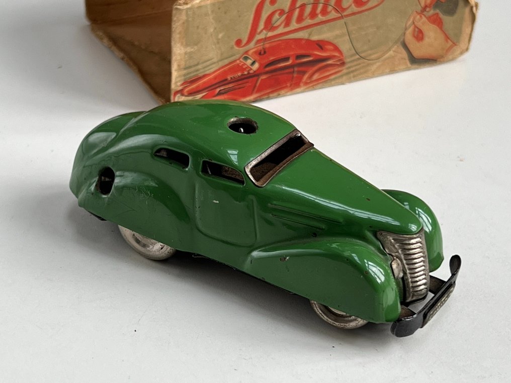Schuco 3000 telesteering car clearance