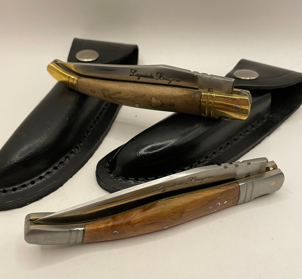 Laguiole - Bougna - 餐刀 (2) - Laguiole 口袋刀或折叠刀 - 橄榄木 - 核桃木 - 不锈钢 #1.0