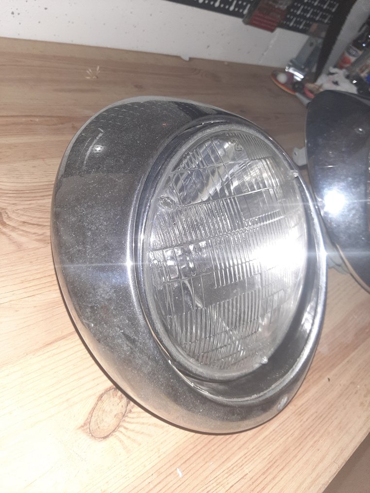 Peça de carro (4) - Porsche - Fari Hella con ghiere Porsche 911 anni 70 - 1970-1980 #2.1