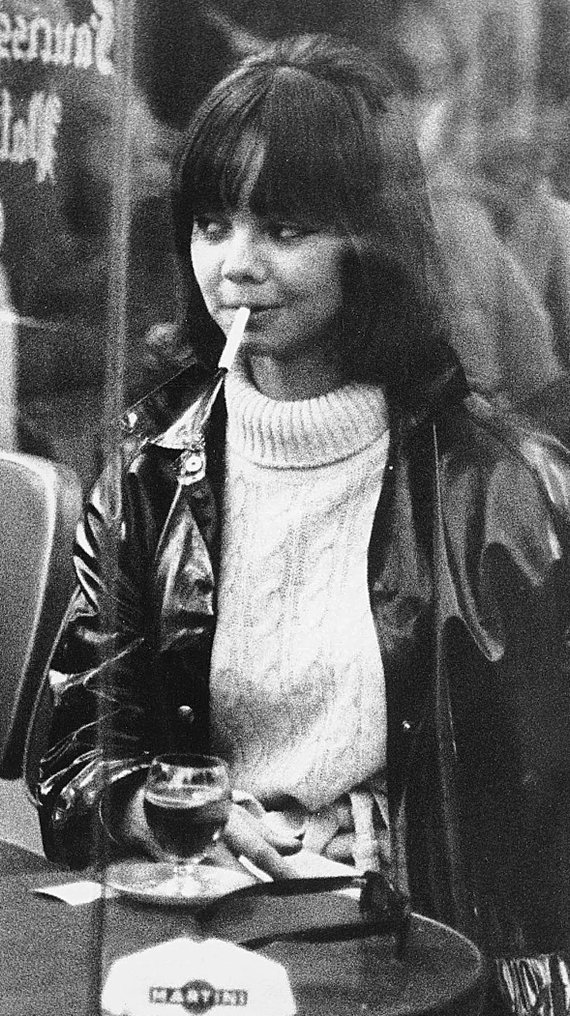 Hubertus Hierl (1940) - Existentialistin im  Café de Flore (Paris 1964) #2.1