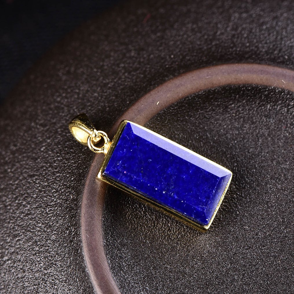 Ei varaushintaa - Ainutlaatuinen Lapis Lazuli -riipus ketjulla - 18k kullattu asetus- 3.55 g #2.1