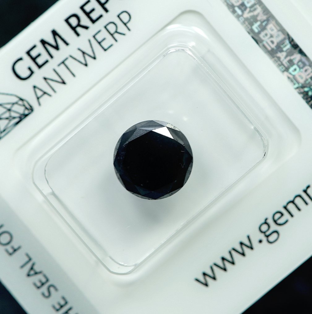 1 pcs 鑽石  (經顏色處理)  - 2.70 ct - 實驗室報告中未載明 - Gem Report Antwerp (GRA) #1.0