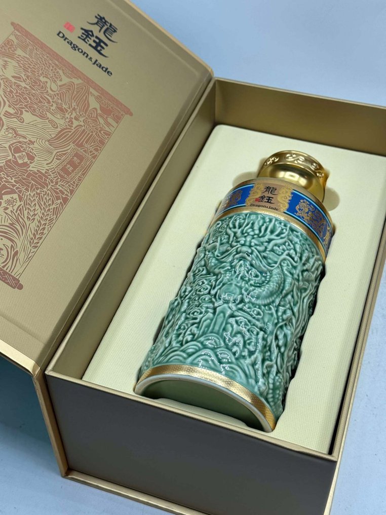 Dragon & Jade - Chinese Baijiu - 50cl #1.0