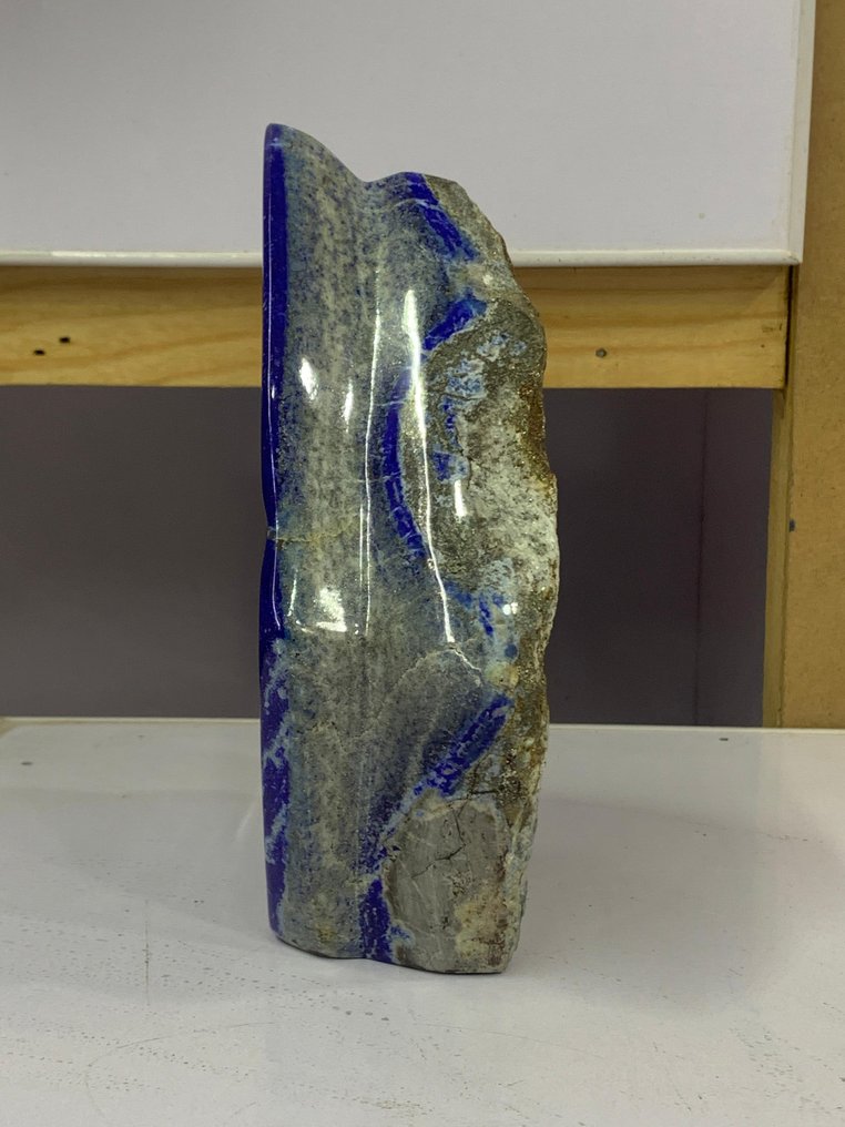 Lapislazzuli blu reale Forma libera - Altezza: 185 mm - Larghezza: 110 mm- 2650 g - (1) #4.3