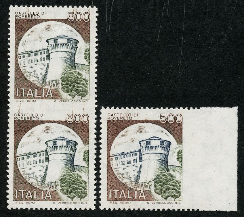 Italy 1980 - Castelli L. 500 pair not serrated in the center + single not serrated on the right. Certificates #1.0