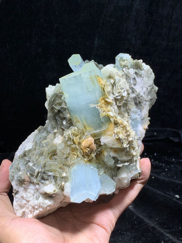 Aquamarine Specimen - Height: 206 mm - Width: 112 mm- 1774 g - (1) #1.0
