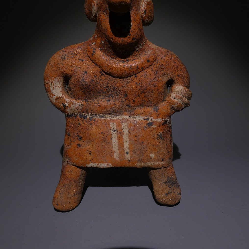 纳亚里特,墨西哥西海岸,公元前100年 - 公元200年 Terracotta 人物。高22.5厘米。色彩漂亮。西班牙进口许可证。 #3.2