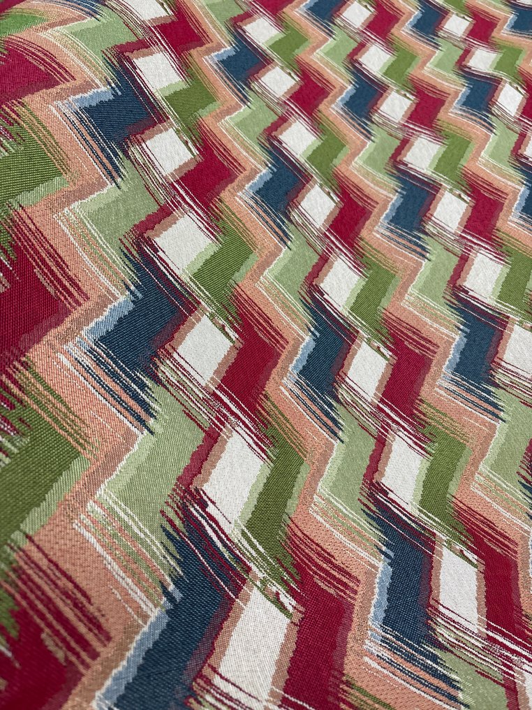 Upholstery fabric Gobelin with exclusive design, multicolored zig zag pattern. - Upholstery fabric  - 300 cm - 280 cm - Cotton Gobelin #2.1
