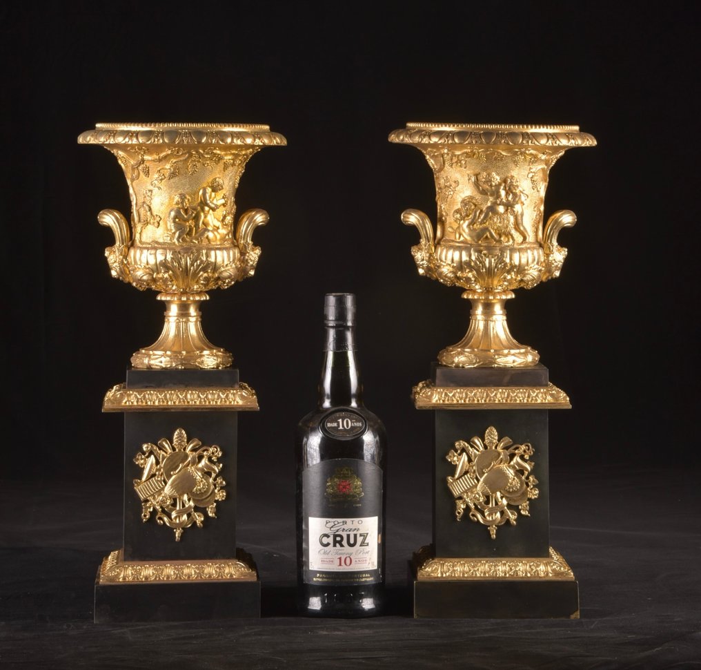 Vase (2) -  Medici-vasen  - Bronse, Gullbelagt og patinert bronse - Bakkantinnenes fest #4.3