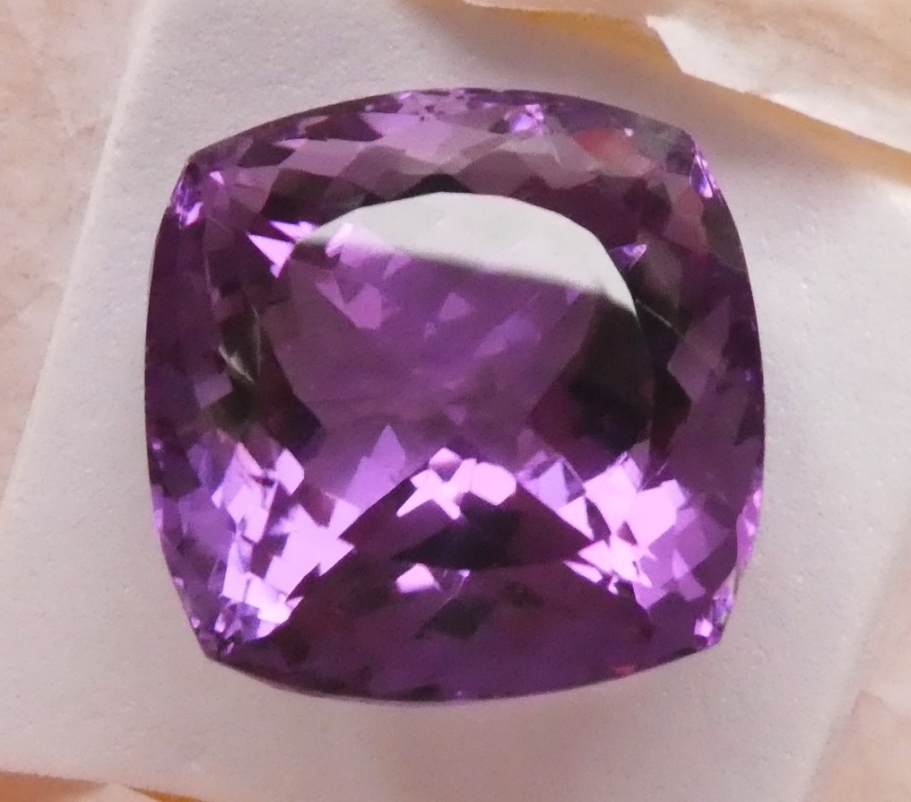 No reserve price Amethyst  - 30.23 ct - Instituto Gemólogico Español (IGE) #4.3