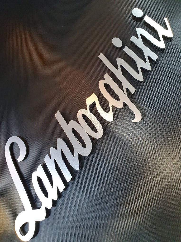 Professionelt vægmalet børstet aluminium* logo - XXL-størrelse --> 140 cm - Lamborghini #1.0