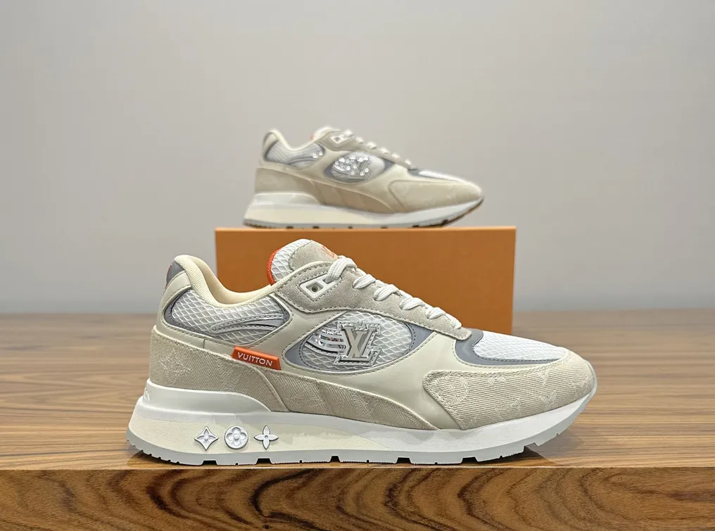 Louis Vuitton - Run Away Bege - Sneakers - Size: EU 41.5, EU 42 #2.1