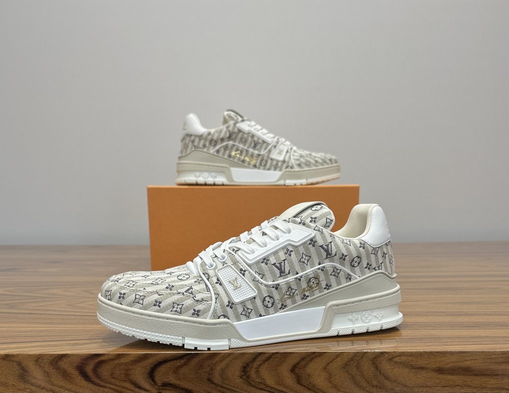 Louis Vuitton - LV Trainer Beige Stripe Monogram - Zapatillas deportivas - Tamaño: EU 41.5 #2.2