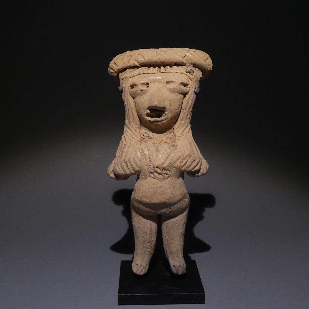 Μιτσοακάν, Δυτικός Ατλαντικός Μεξικό, 400 - 100 π.Χ. Terracotta Εικόνα Όμορφη Κυρία. Ύψος 11 εκ. Ισπανική Άδεια Εισαγωγής. #1.0