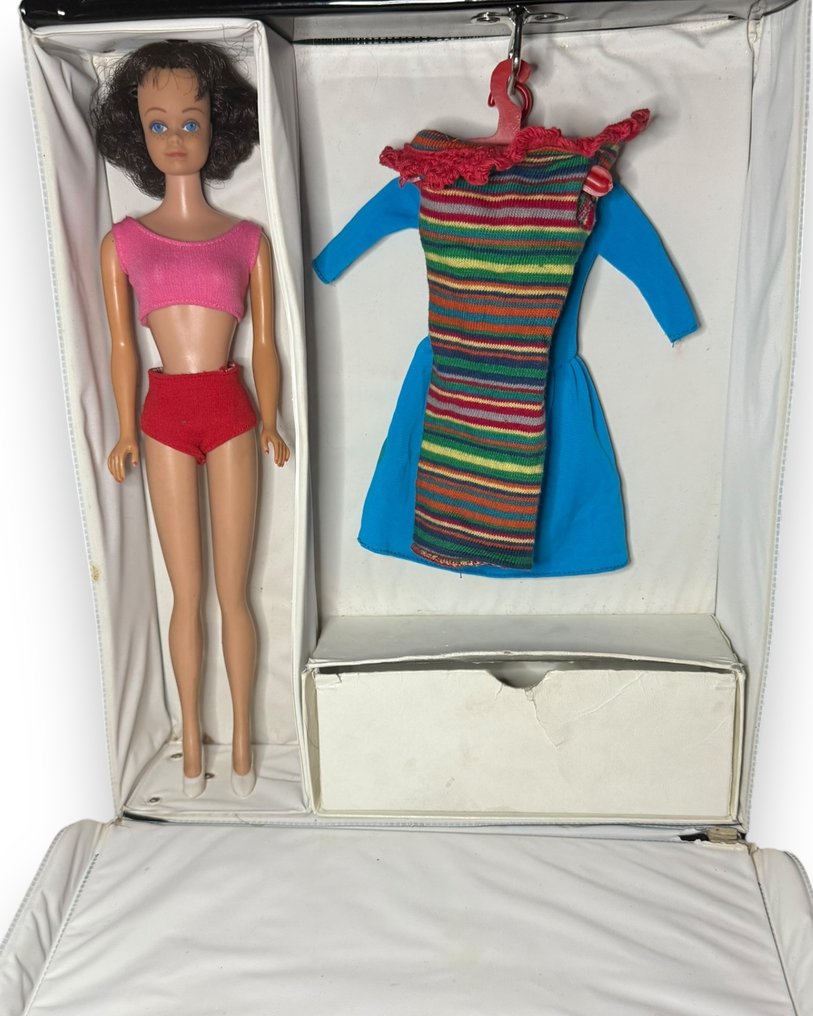 Midge barbie doll 1962 2025
