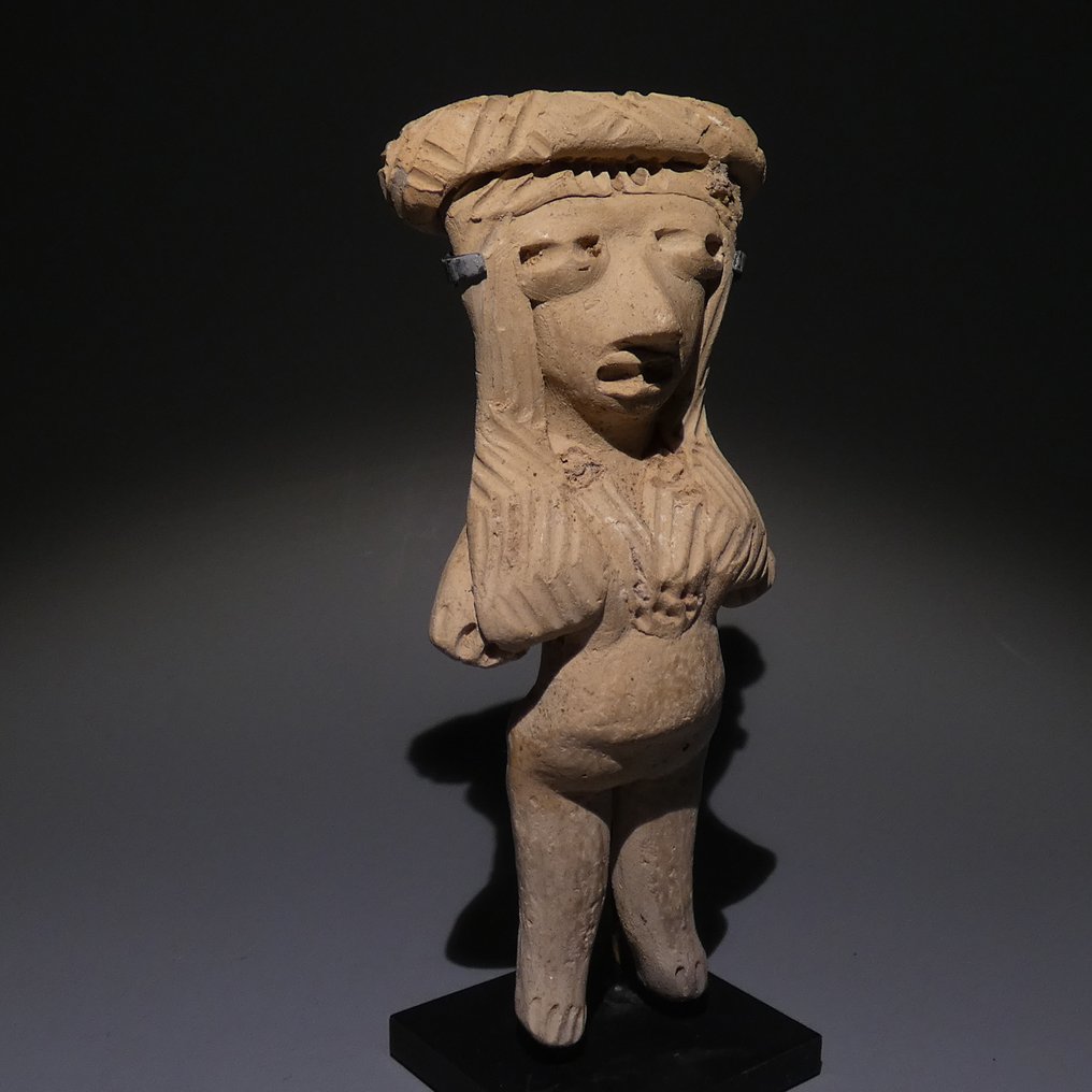 Μιτσοακάν, Δυτικός Ατλαντικός Μεξικό, 400 - 100 π.Χ. Terracotta Εικόνα Όμορφη Κυρία. Ύψος 11 εκ. Ισπανική Άδεια Εισαγωγής. #4.3