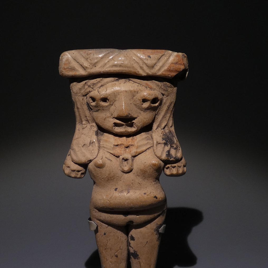 米却肯,墨西哥西海岸,公元前400年至公元前100年 Terracotta Figure Pretty Lady。10.5 厘米。H。西班牙进口许可证。 #2.1