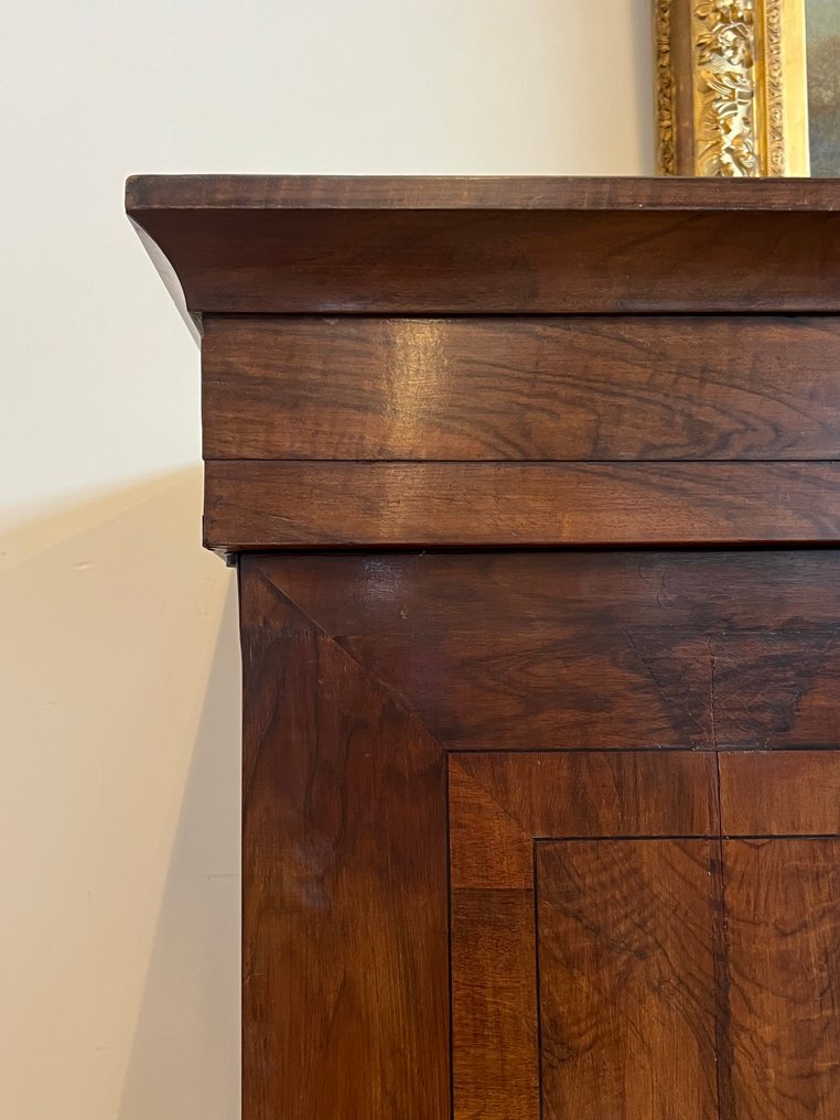 Ερμάριο σε βάση - Κρουίσποτκαμπίνετ, ολλανδικό μπαρόκ ντουλάπι, ντουλάπι, ντουλάπι σε βάση. - Notenhout - Kruisvoetkabinet #4.3