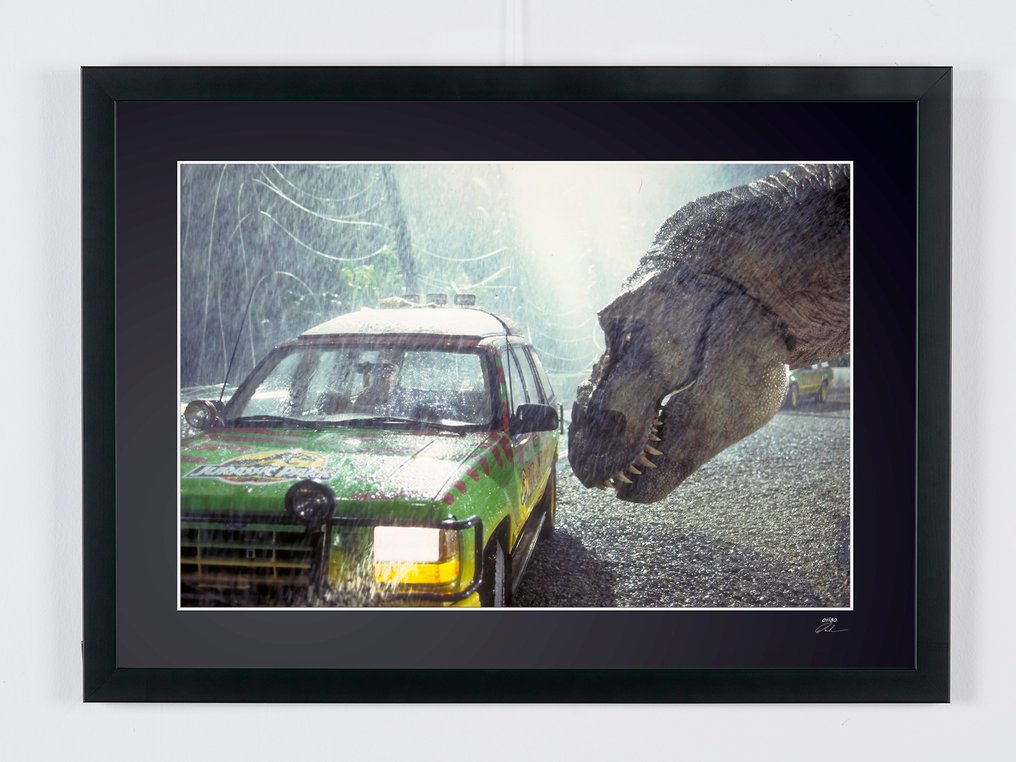 Jurassic Park - T-Rex Attack - Fine Art Photography - Luxury Wooden Framed 70X50 cm - Limited Edition Nr 03 of 30 - Serial ID 16931 - Original Certificate (COA), Hologram Logo Editor and QR Code #2.2
