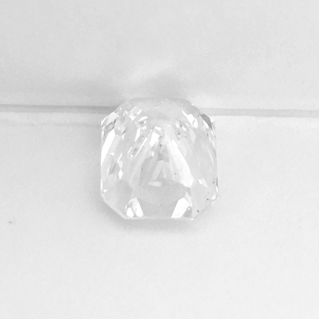 1 pcs Diamant  (Natural)  - 1.00 ct - Radiant - E - VS2 - Gemological Institute of America (GIA) #3.3