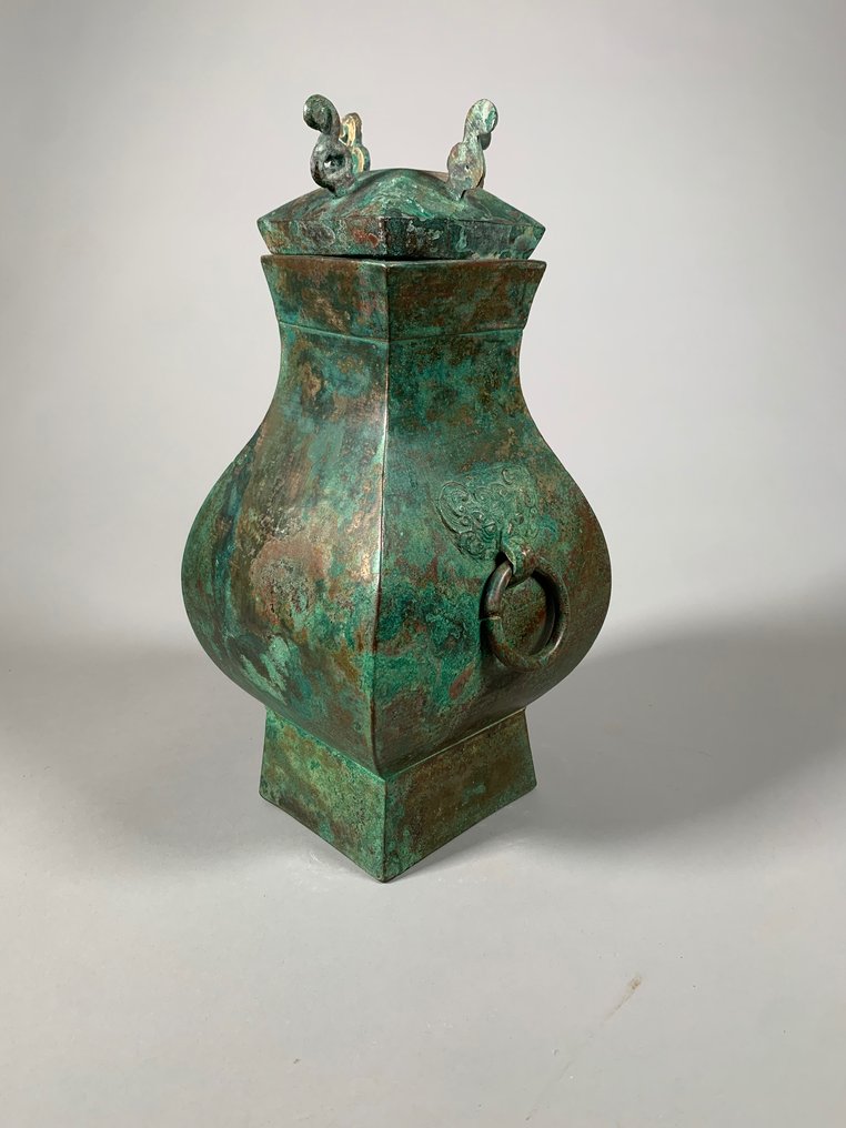 Bronze Altes Chinesisch – Han-Dynastie – „Hu“-Vase mit Deckel – ca. 206 v. Chr. – 220 n. Chr - 34 cm #1.2