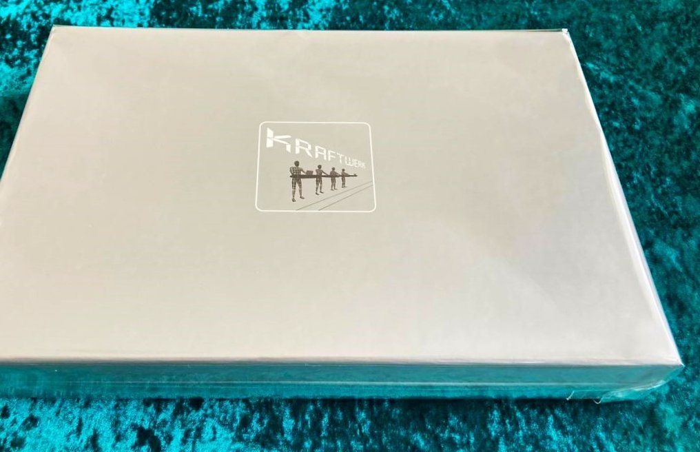 Kraftwerk - Minimum-Maximum / Special Release - Caja colección de CD - 2005 #1.1