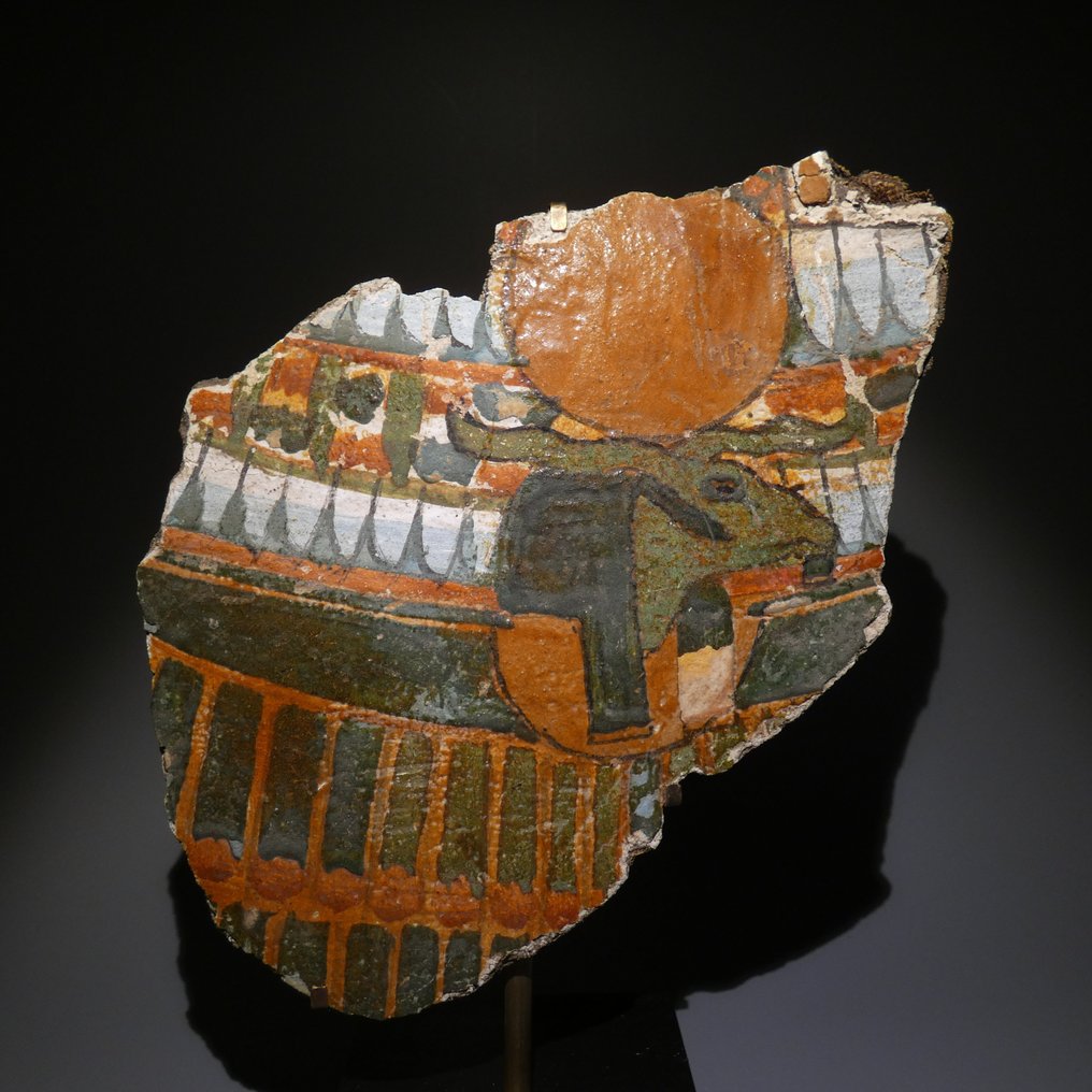 古埃及 木乃伊的纸箱碎片，上面有长着翅膀的库努姆神。 22.5 厘米高。旧出处。 #1.1