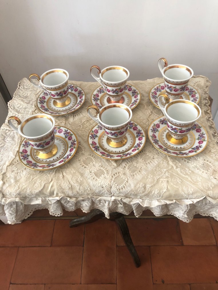 Giulia Mangani - Csésze és csészealj (12) - Porcelán, Fontos árverési tétel hat kávéscsésze és aljával, Giulia Magani tervezte, az 40-es/50-es években. #1.0