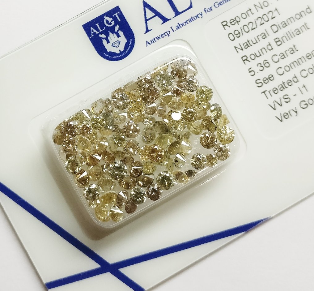 106 pcs Diamant  (Traitement de couleur)  - 5.36 ct - I1, SI1, SI2, VS1, VS2, VVS1, VVS2 - Antwerp Laboratory for Gemstone Testing (ALGT) #1.1