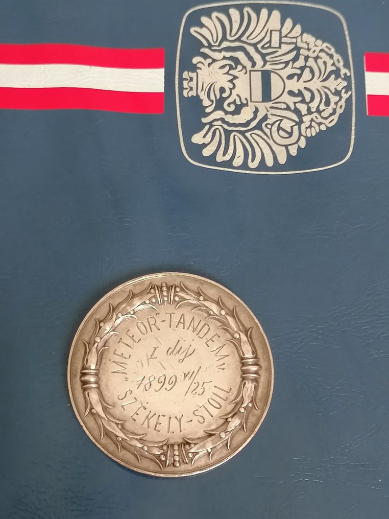 匈牙利. Very early silver Hungarian cycling medal, 1899 #1.1