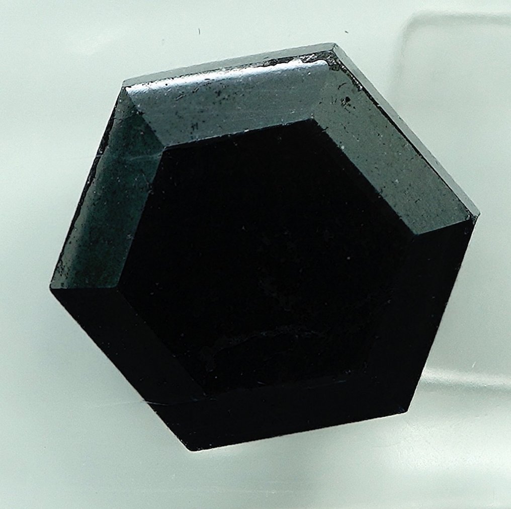 1 pcs Diamant  (Culoare tratată)  - 6.08 ct - Nespecificat în raportul de laborator - GRA (Laboratorul de analiză a pietrelor prețioase din Anvers) #1.1