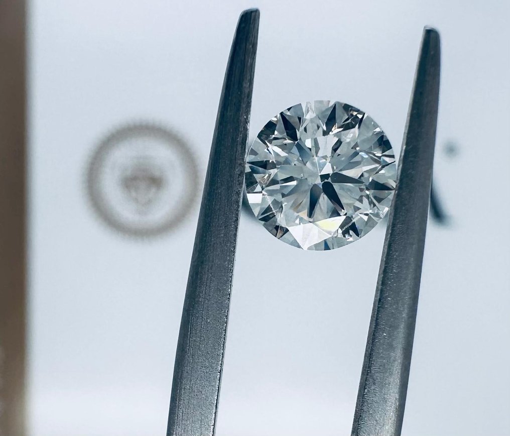 1 pcs Diamant  (Natuurlijk)  - 0.81 ct - Rond - J - VS1 - Gemological Institute of America (GIA) #2.1