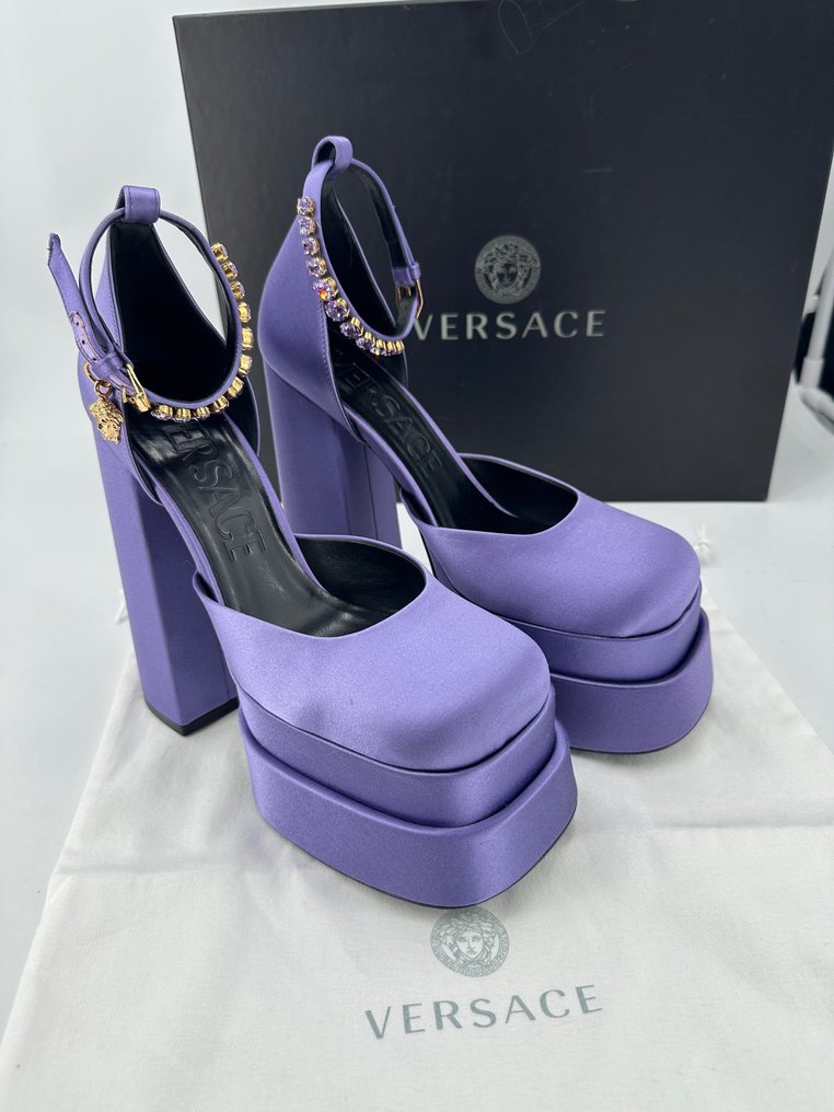 Versace - 高跟鞋 - 尺寸: Shoes / EU 39.5 #2.1