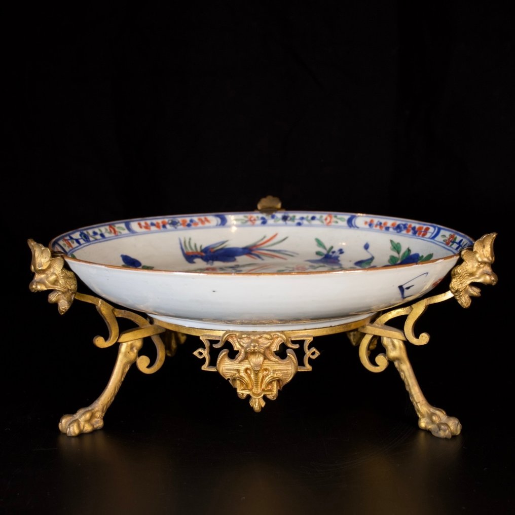 Dish - Coupe en porcelaine à décor de phénix sur une monture tripode - Porcelain #2.1