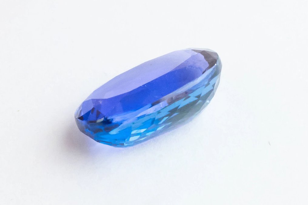 藍色 坦桑石  - 8.90 ct #3.1