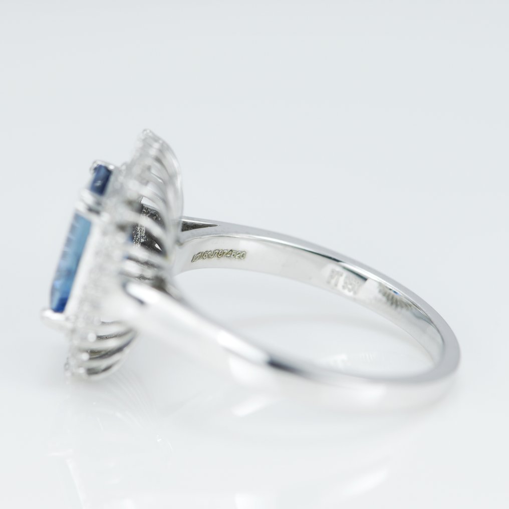 Ring Platinum -  2.90ct. tw. Sapphire - Diamond - No Heat sapphire Ring #3.1