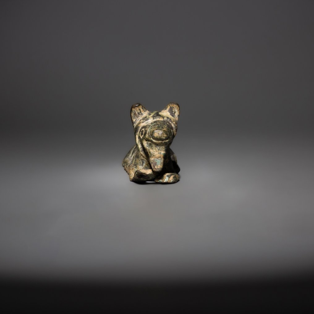 ibérico Bronze Figura Votiva do Lobo. Século V - I AC. 6,2 cm L. Com Licença de Exportação Espanhola. #3.3