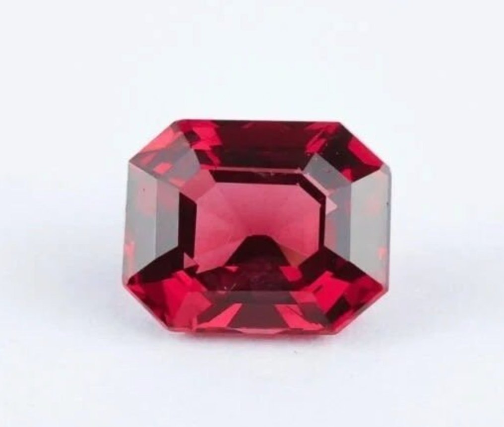 Rood Spinel - 2.48 ct #1.1