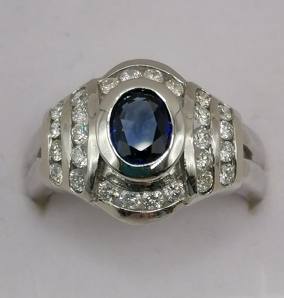 Ring Vittguld Safir - Diamant #1.1
