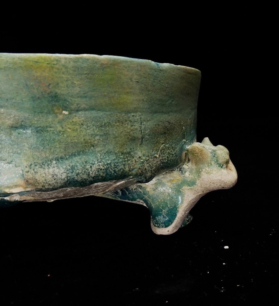 伊斯蘭 古代波斯 - 塞爾柱 - 帶貓頭的三腳架碗 - 綠松石釉 10 世紀/12 世紀。 #2.1