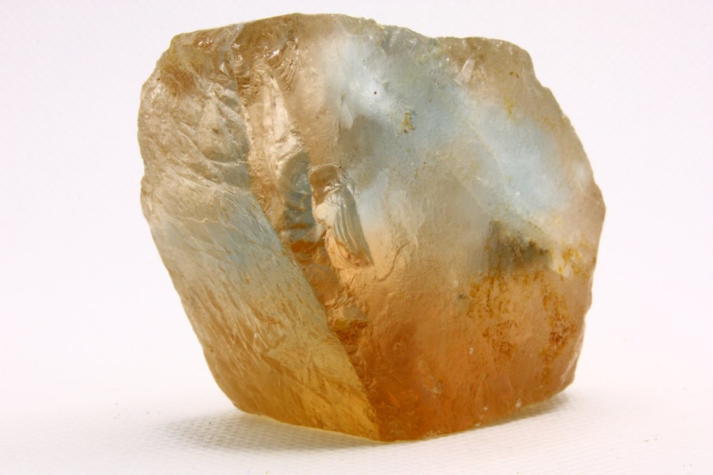 Topas Kristall - Höjd: 40 mm - Bredd: 42 mm- 153 g - (1) #1.0