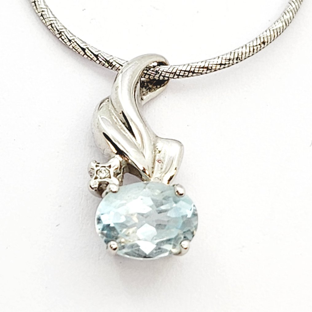 Necklace with pendant - 18 kt. White gold #1.2