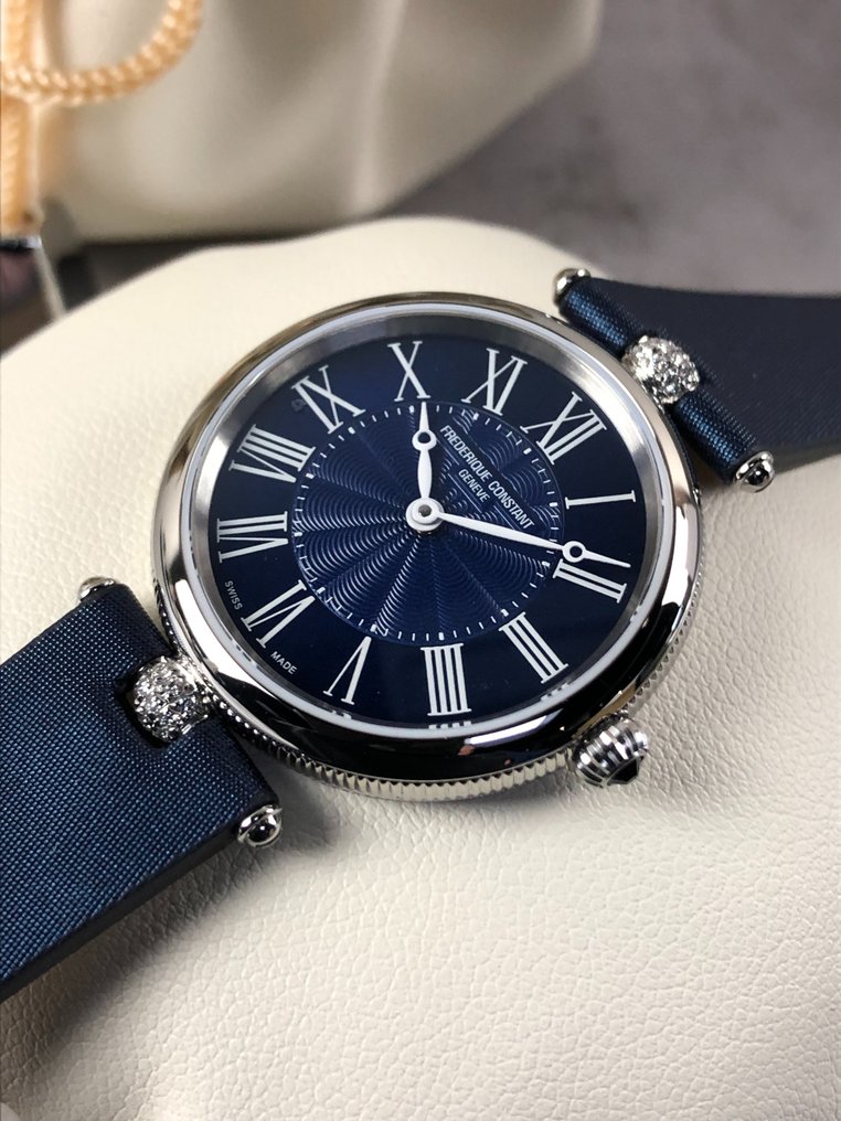 Frédérique Constant - Classics Art Deco 18 Diamonds - FC-200MPN2AR2D6 - Mujer - Posterior a 2020  #1.0